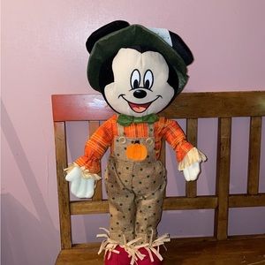 Disney Mickey 2021 Halloween Scarecrow